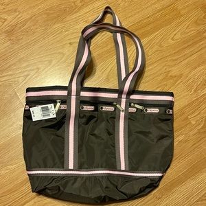 NWT Lesportsac medium travel tote bags